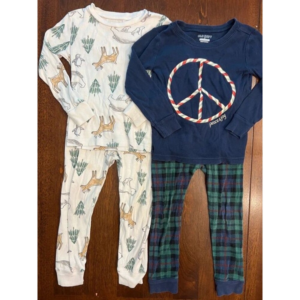 2 Toddler Boys Girls Pajama Sets Cotton Winter Christmas Holiday Size 4T